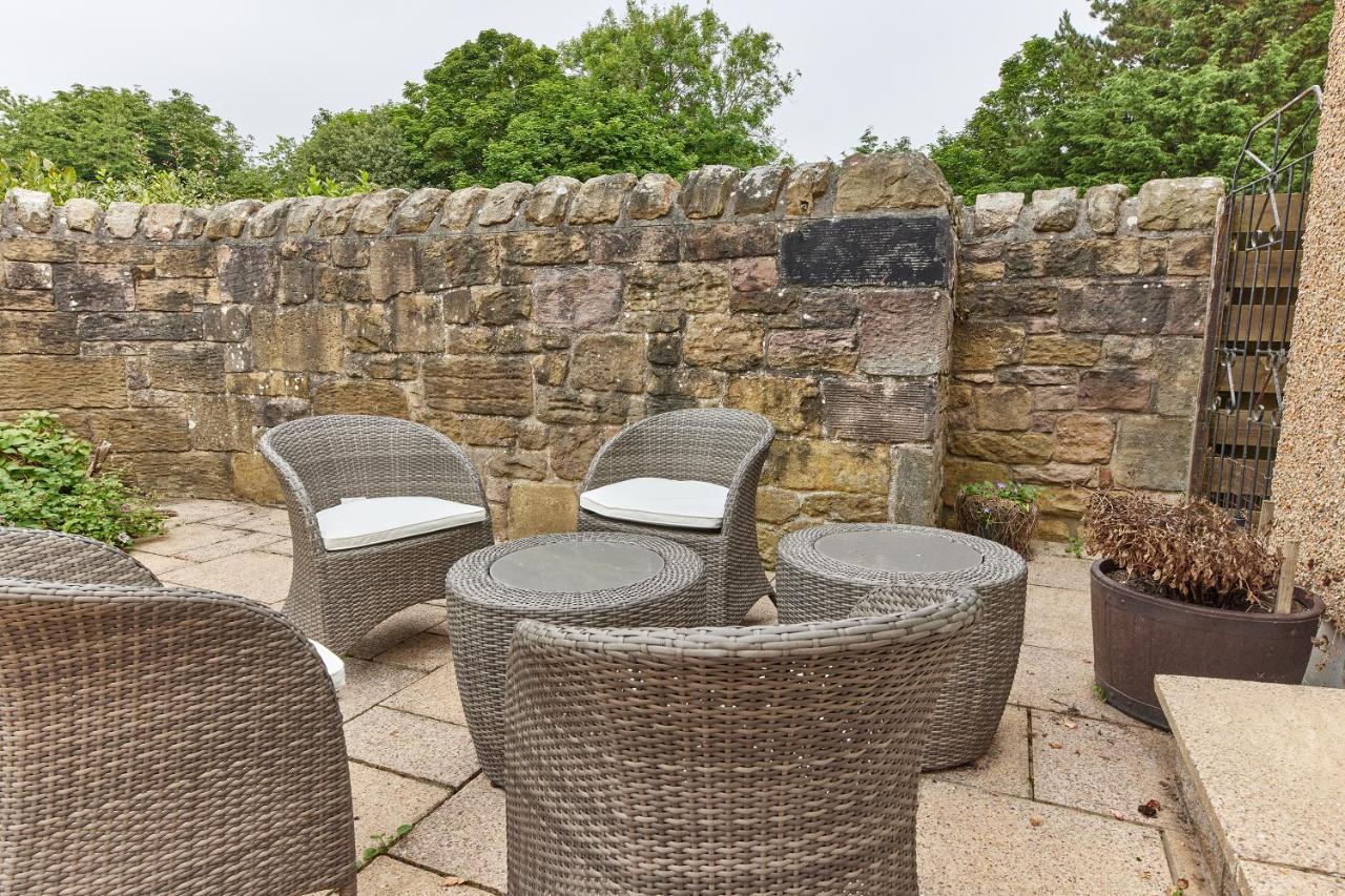 Xanadu: Stylish Family Home By The Pub And Beach Beadnell Exterior photo